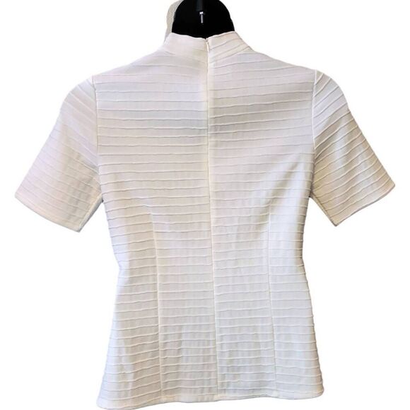Simply Vera Verawang White textured striped short sleeve mock turtle neck white - Picture 2 of 7
